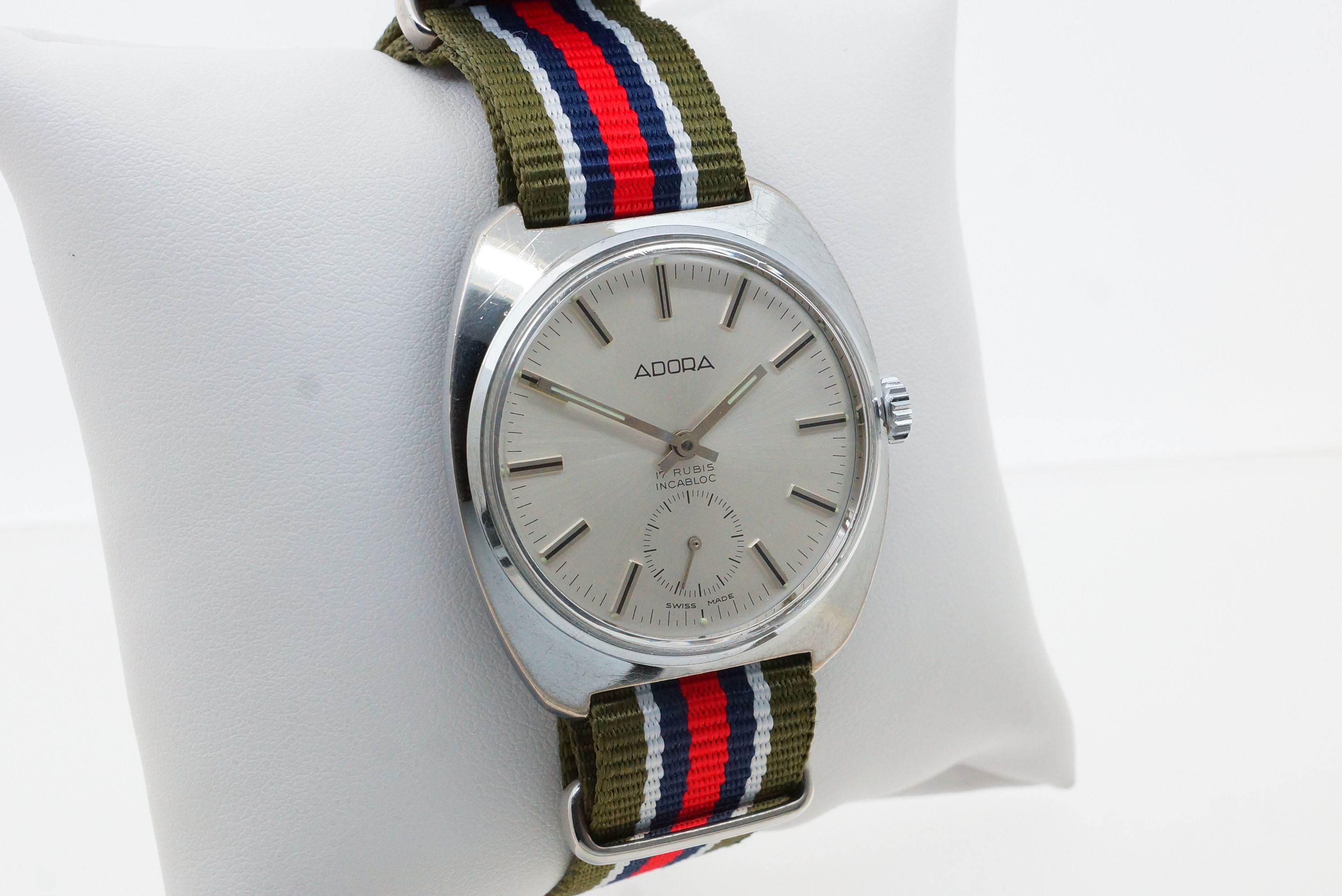 Adora 17 Rubis – Unitas 6376