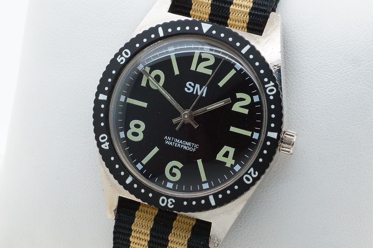 SM Taucherlook Handaufzug