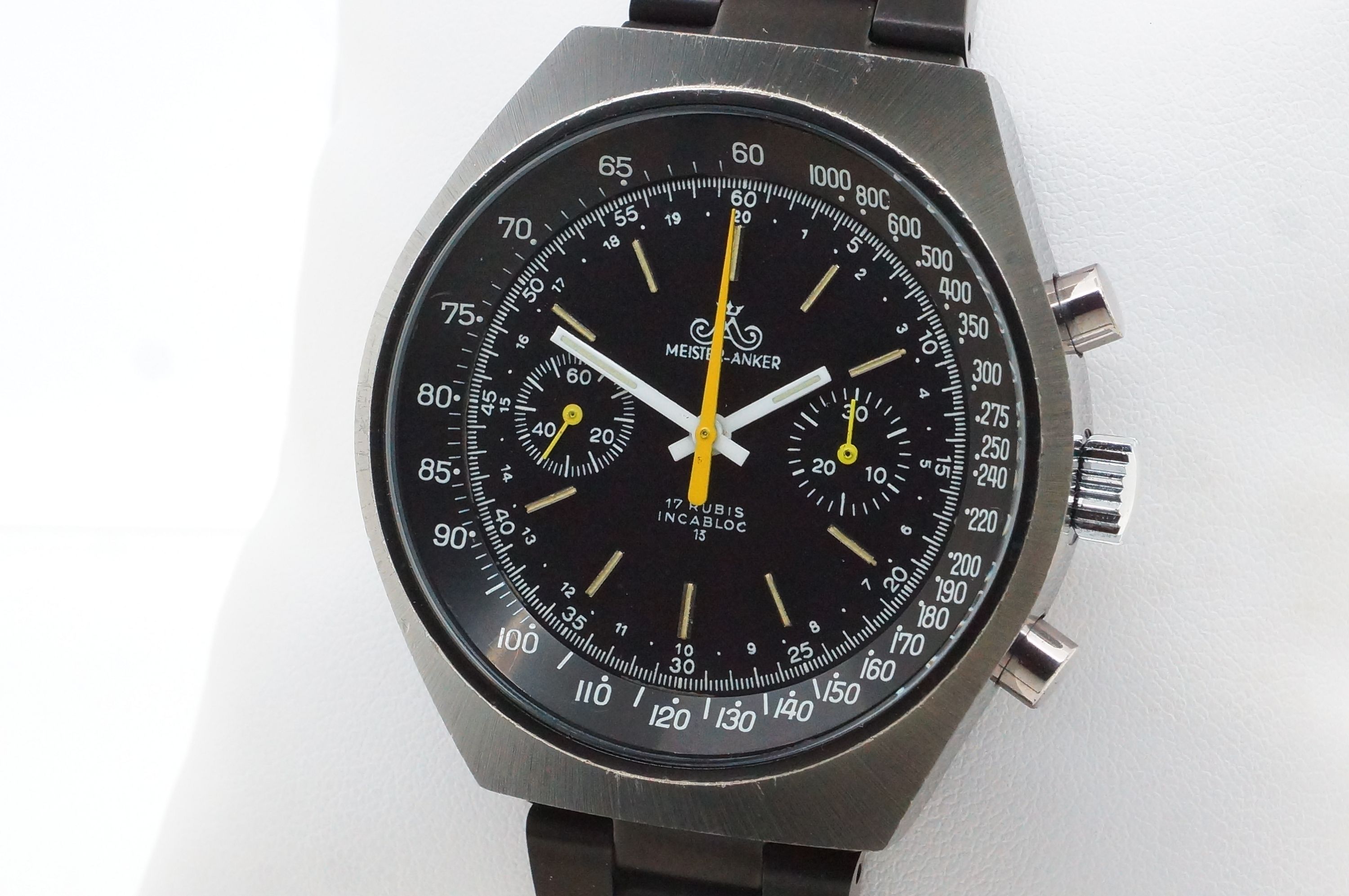 Meister Anker PVD Chronograph – Valjoux 7733