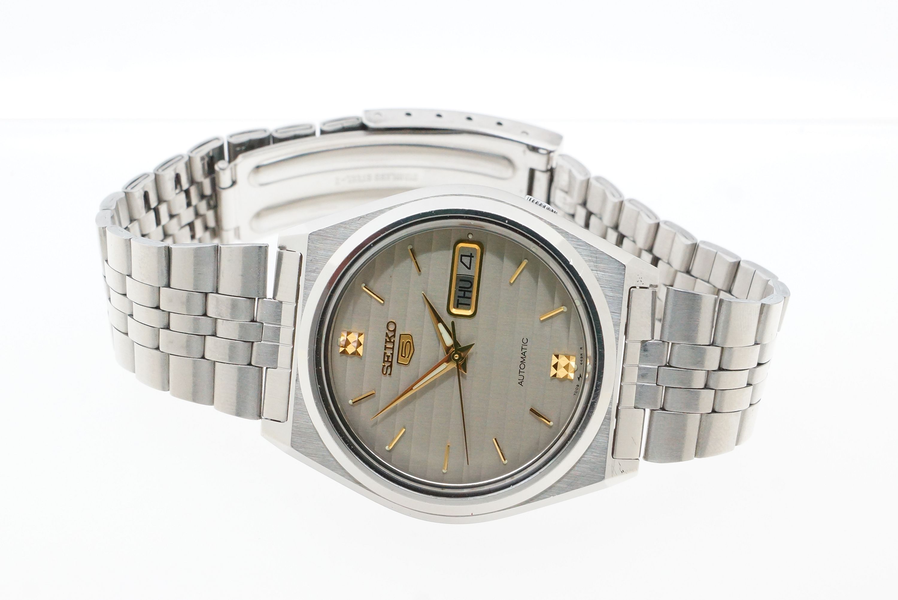Seiko 5 Automatic Ref. 7009-876A – Kaliber 7009A (1984)