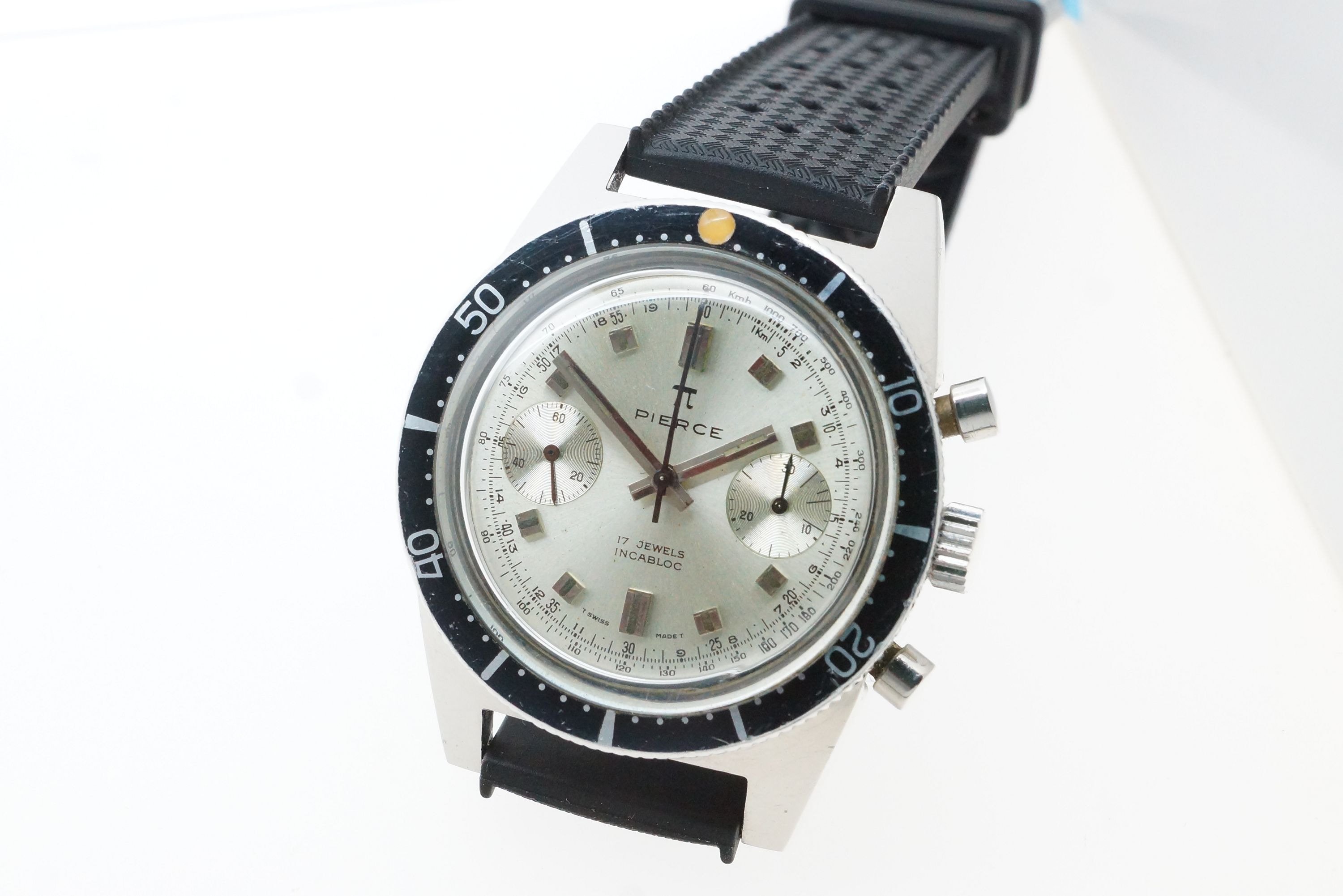 Pierce 17 Jewels 200M Taucherchronograph – Valjoux 7733