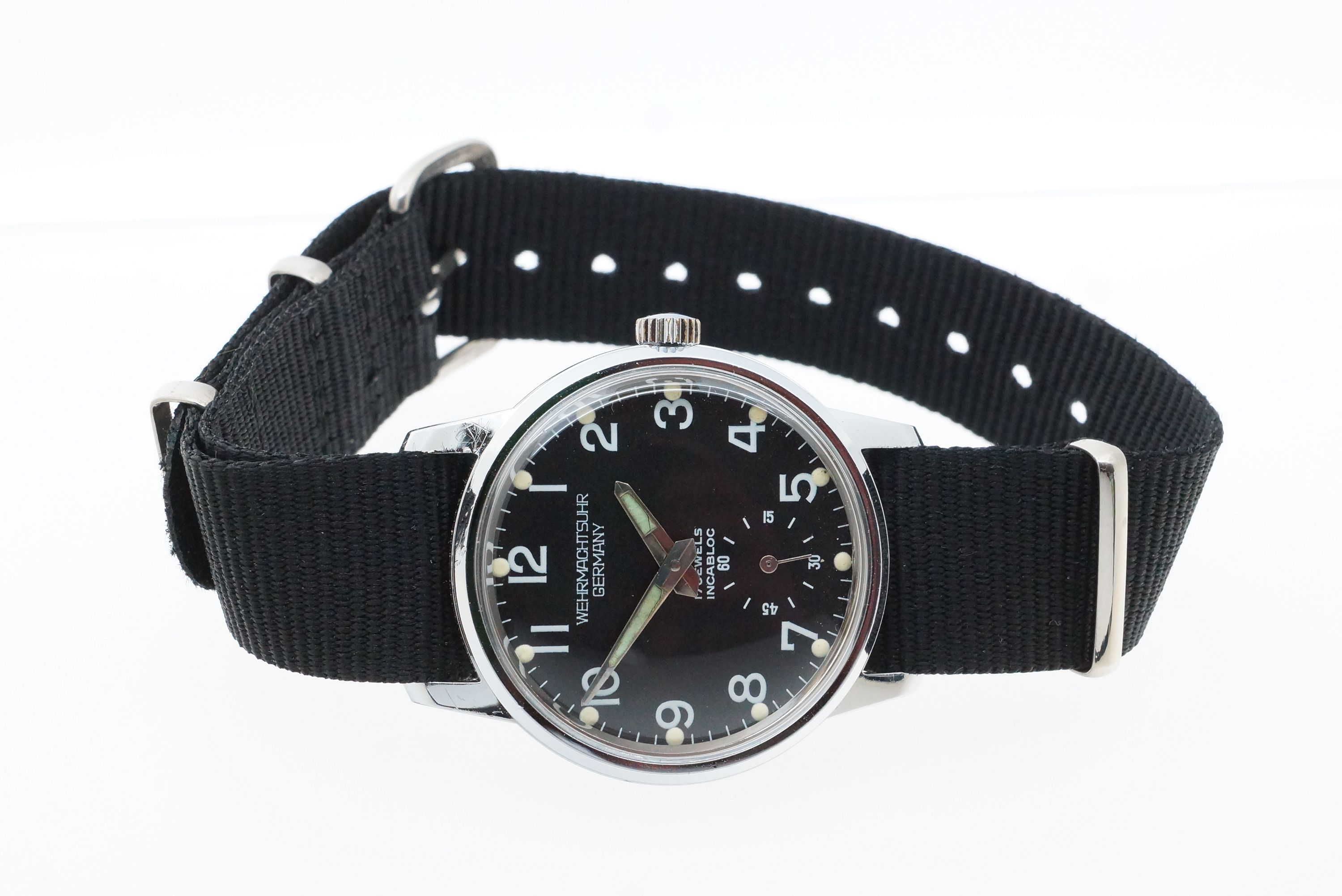 Wehrmachtsuhr Germany 17 Jewels – Unitas 6376 (1986)