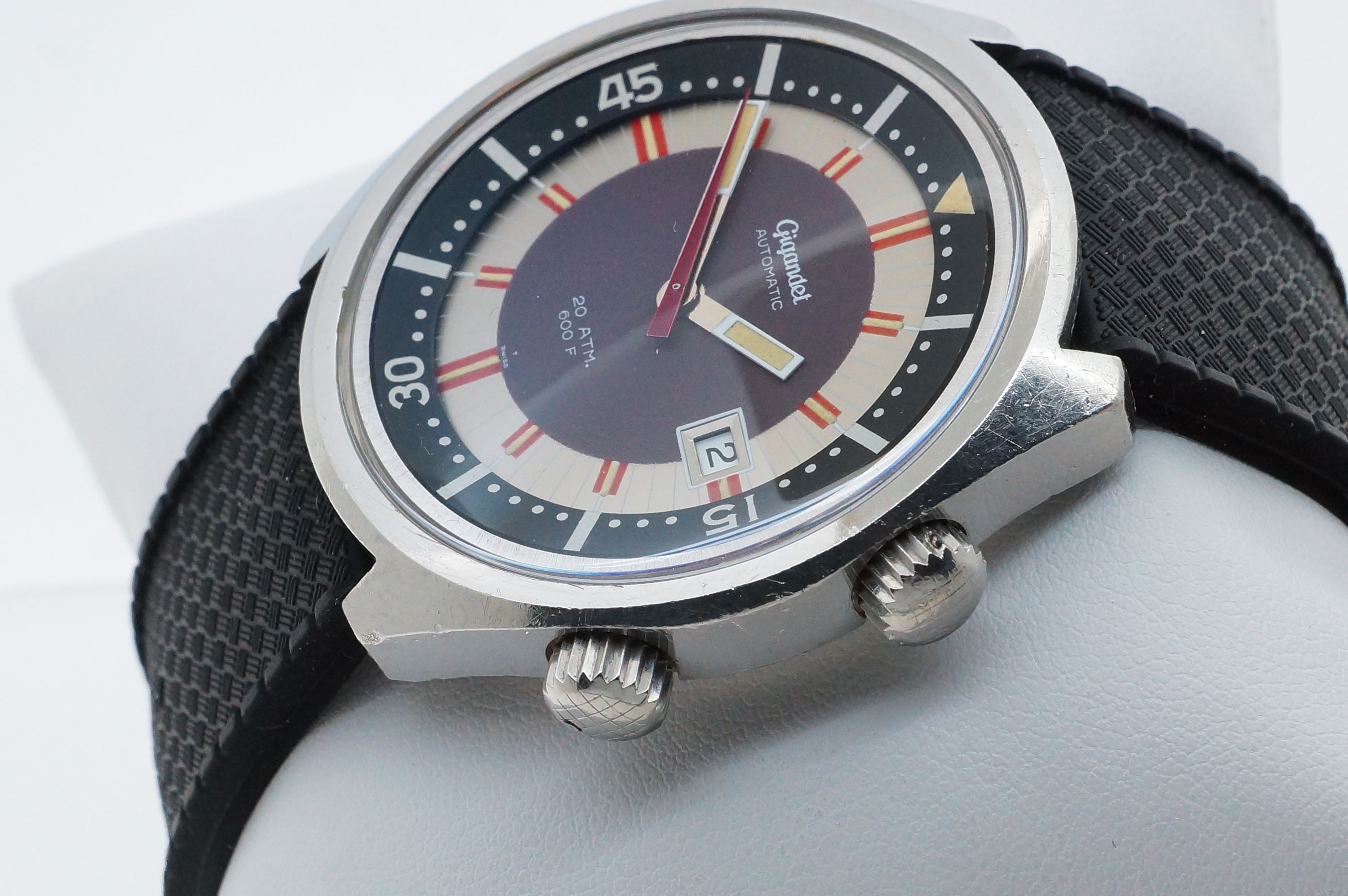 Gigandet Super Compressor 200M Automatic Taucheruhr – ETA 2472 (1968)