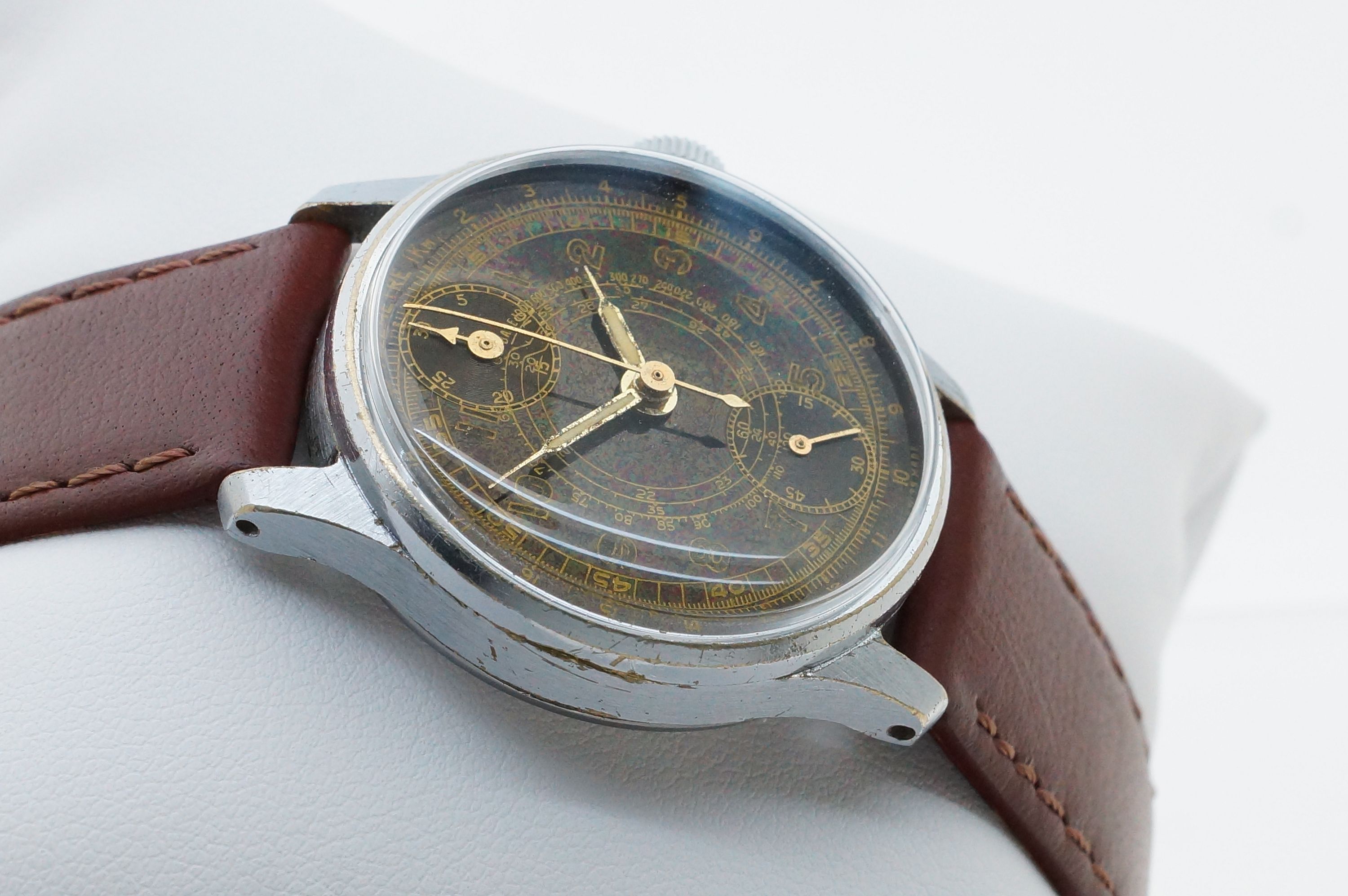 Chronograph Handaufzug – Venus 170