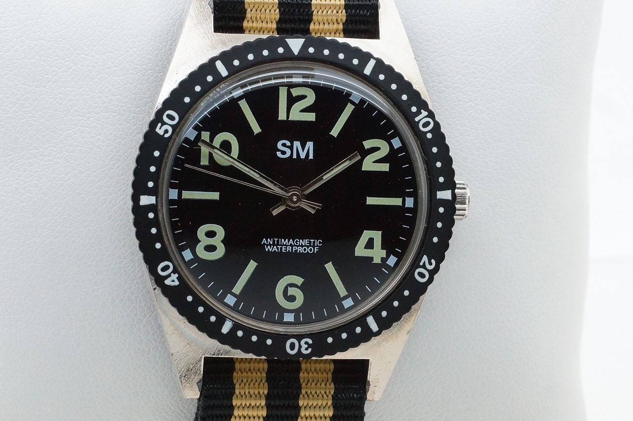 SM Taucherlook Handaufzug