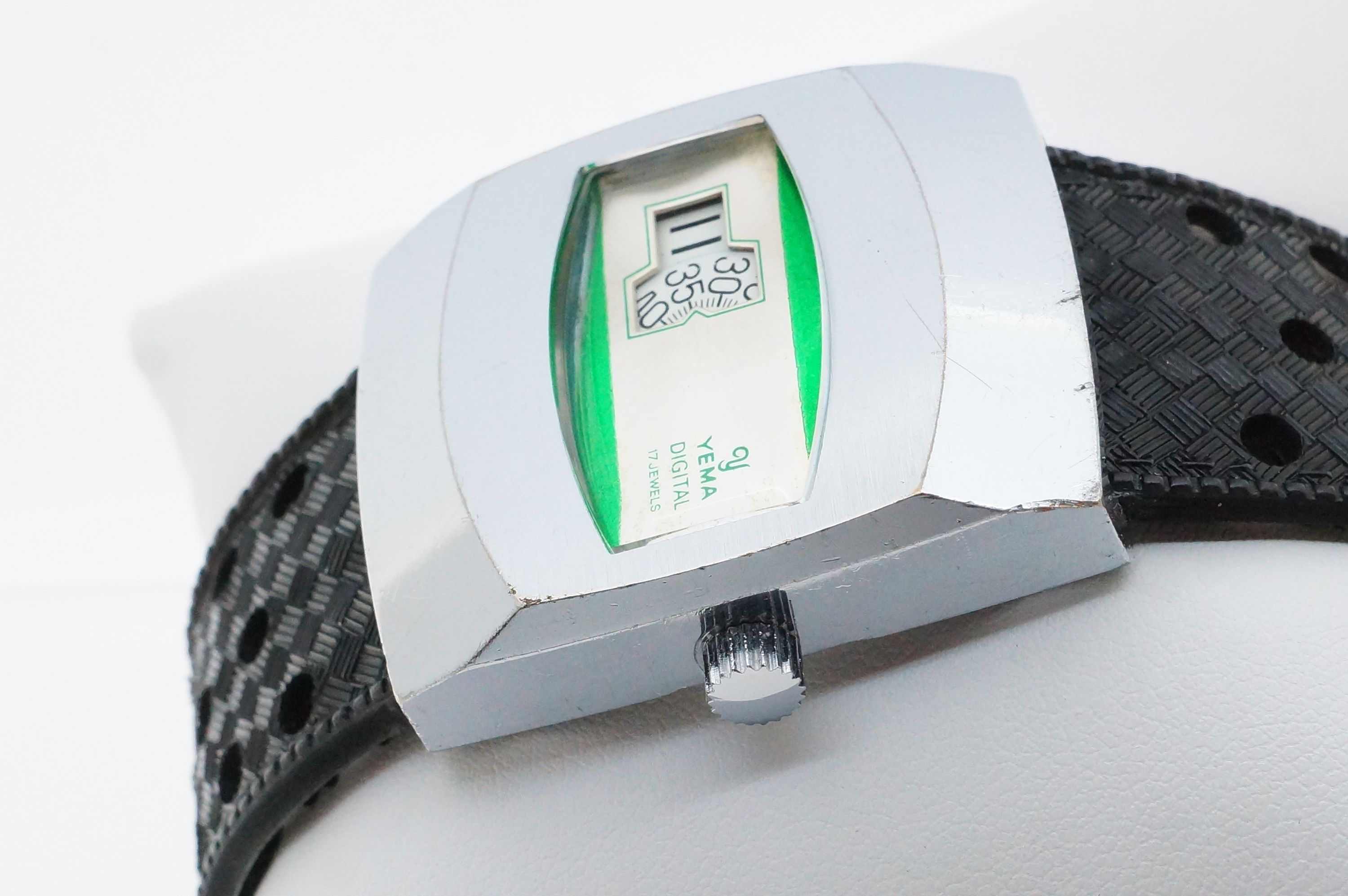 Yema Digital Scheibenuhr 17 Jewels – Lorsa 238ADI