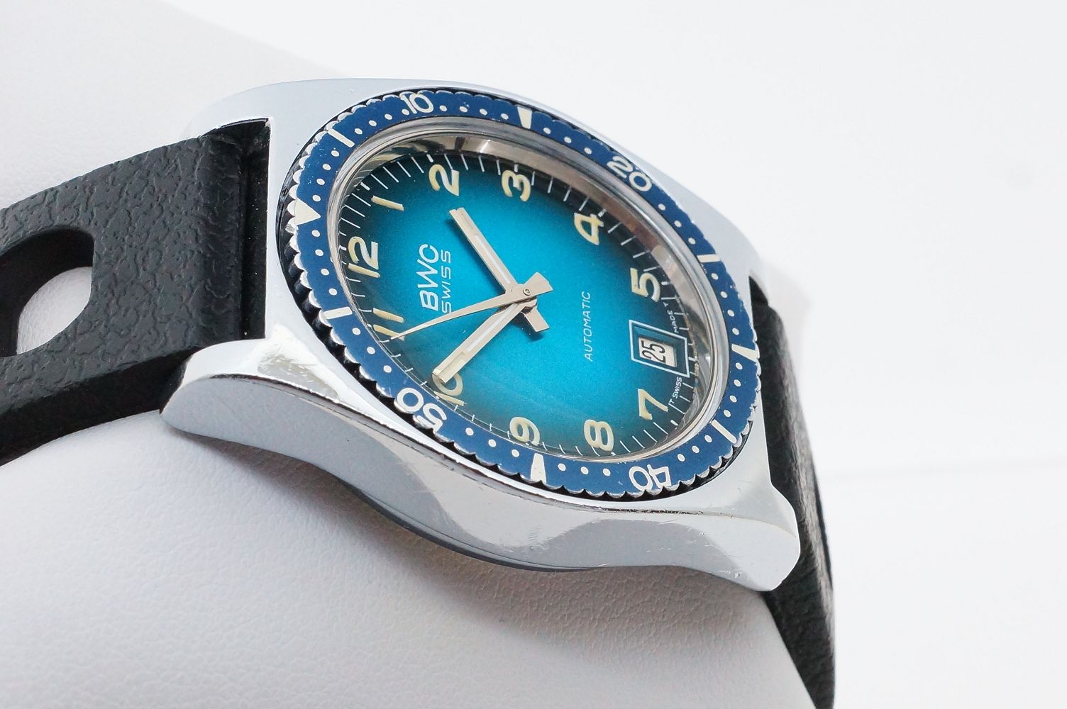 BWC Swiss Automatic Taucher 100M – ETA 2783