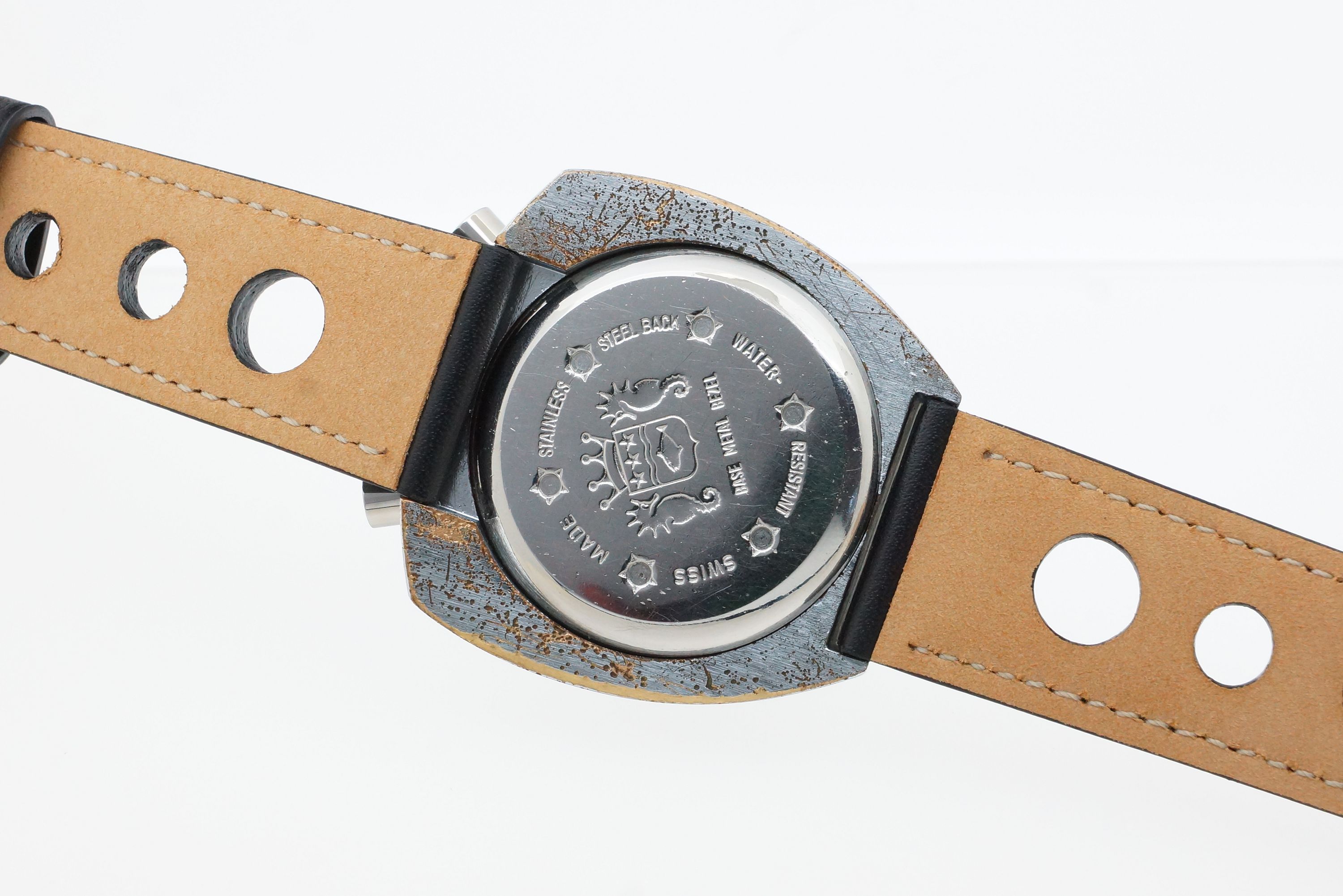 Sicura Bullhead Pult Chronograph 17 Jewels – Valjoux 7734