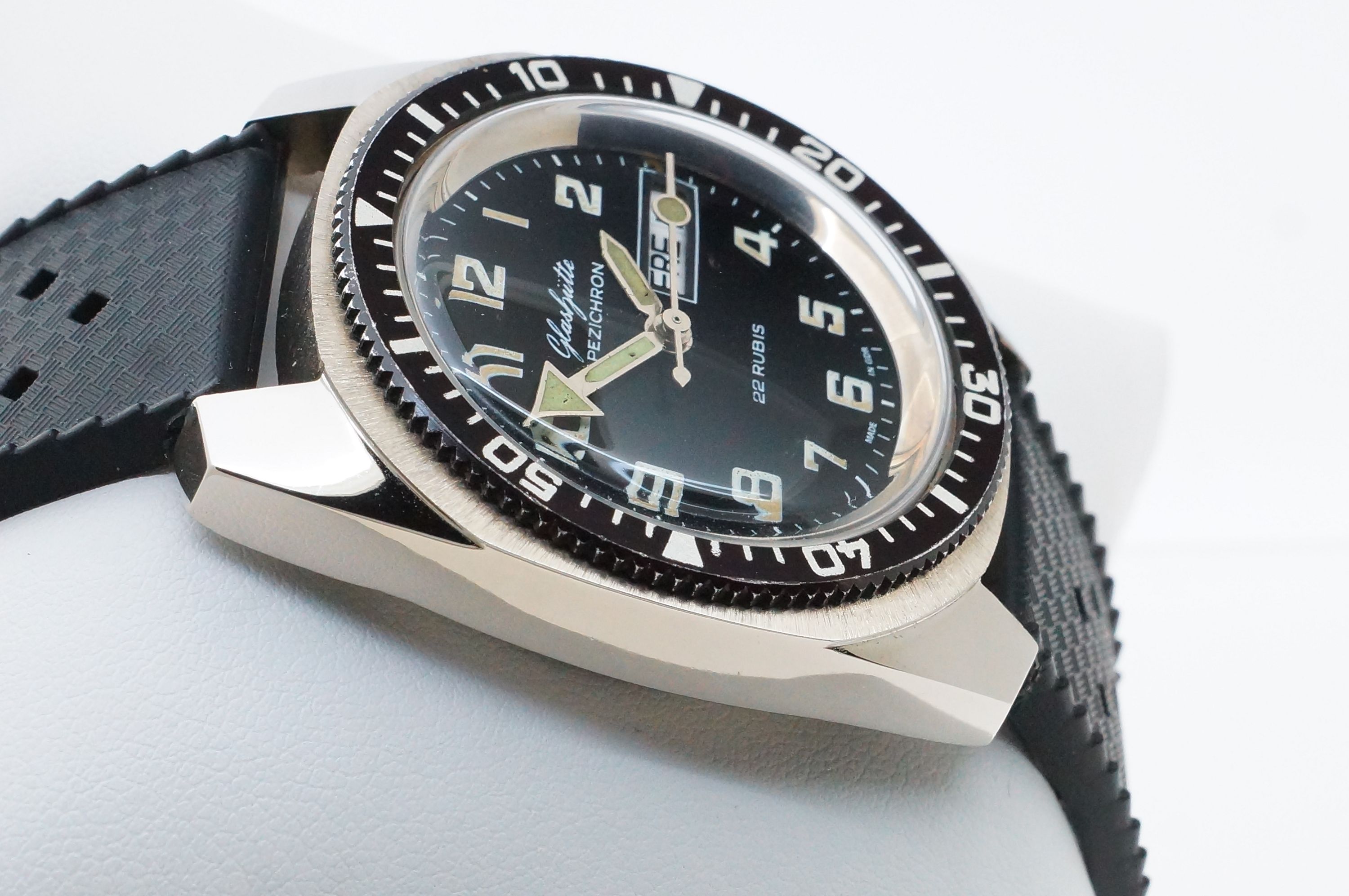 Glashütte Spezichron 22 Rubis Taucherlook – GUB 11-27
