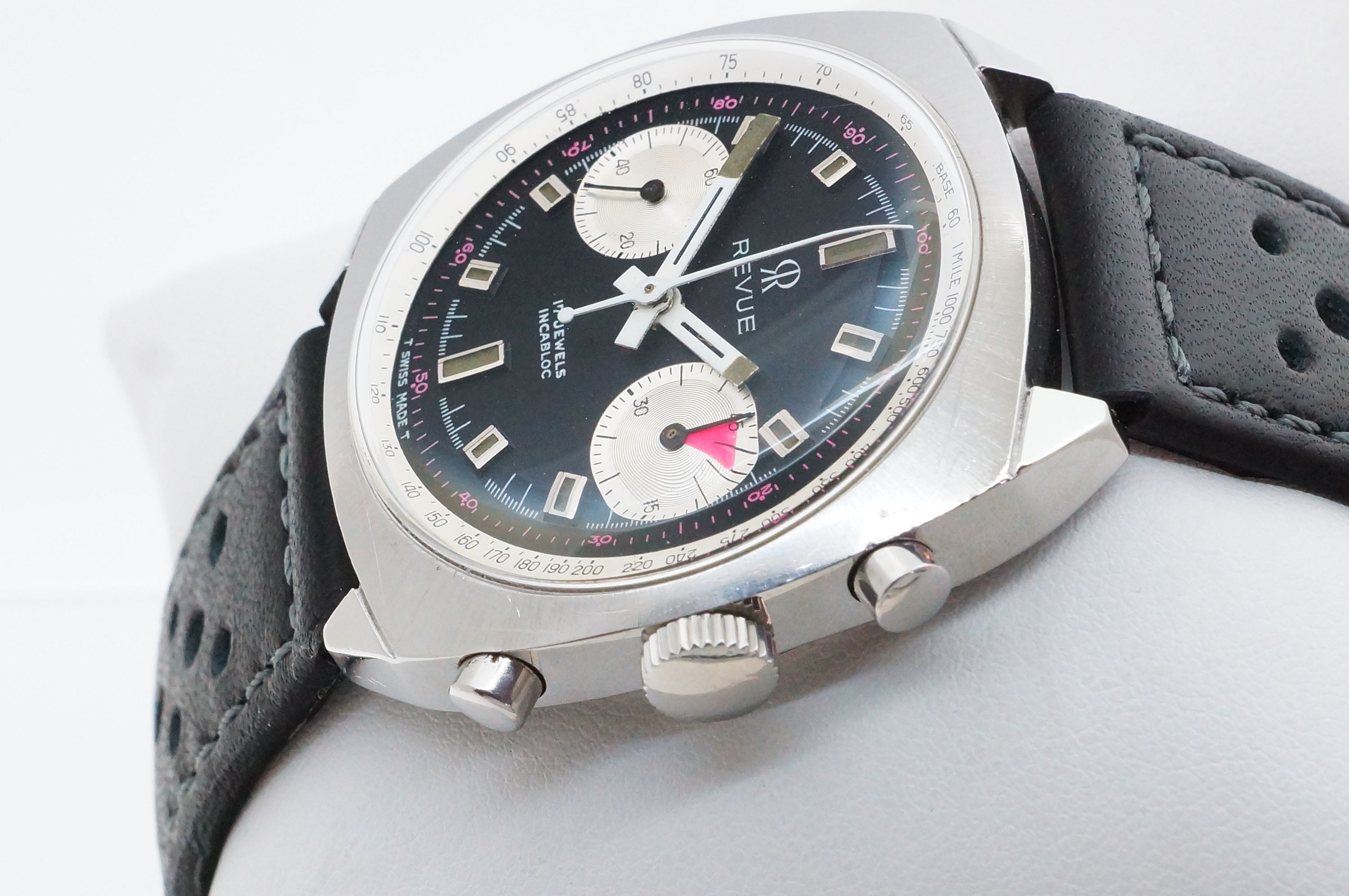 Revue Chronograph 17 Jewels – Valjoux 23 REVISION