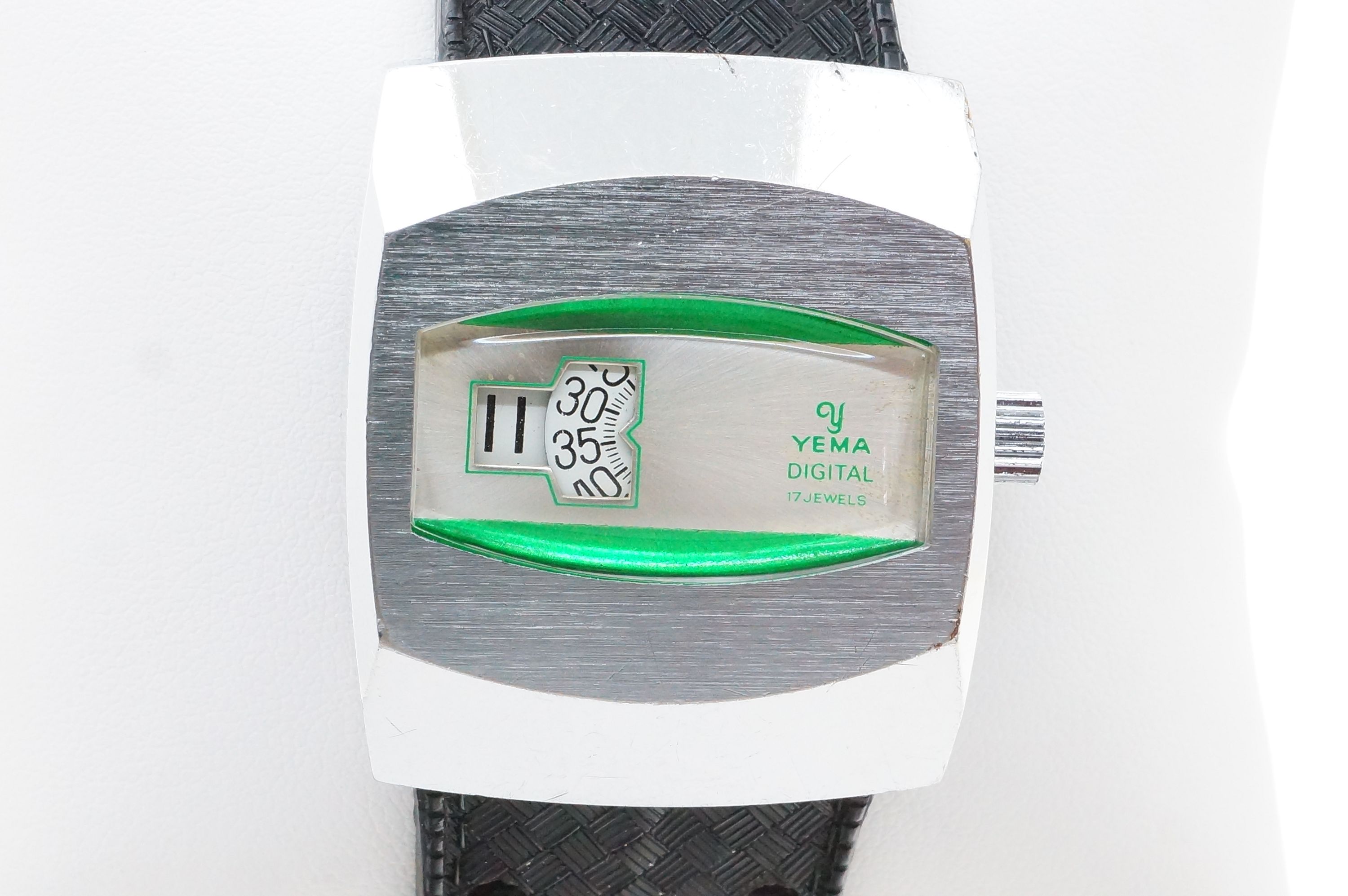 Yema Digital Scheibenuhr 17 Jewels – Lorsa 238ADI