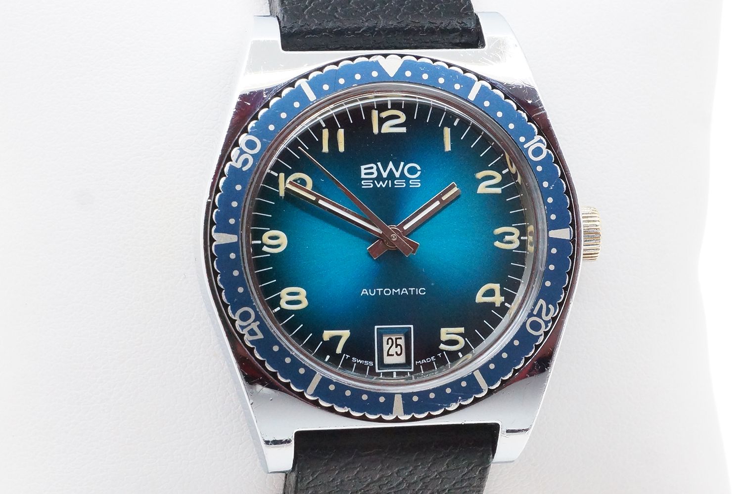 BWC Swiss Automatic Taucher 100M – ETA 2783