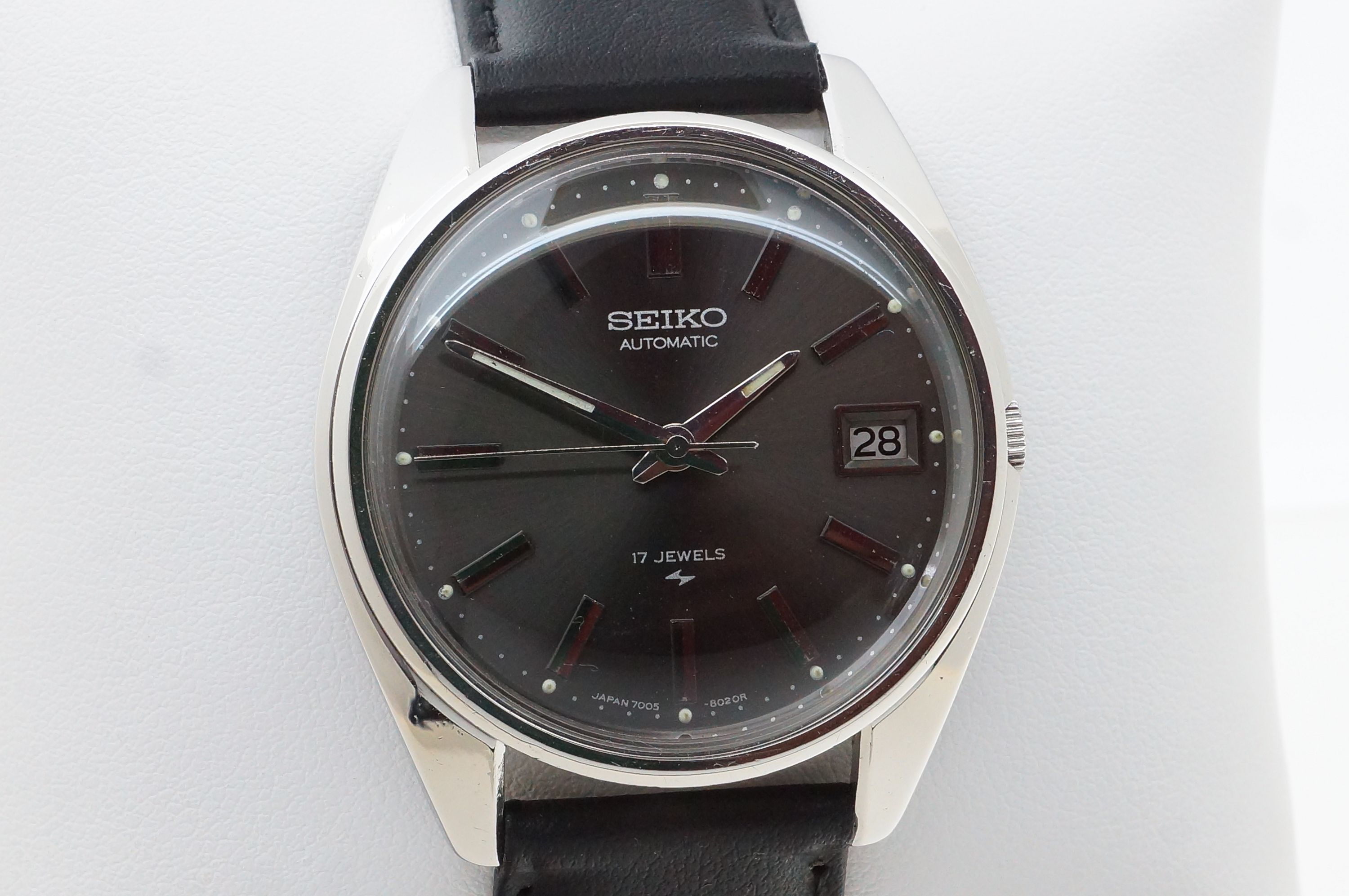 Seiko 17 jewels watch outlet