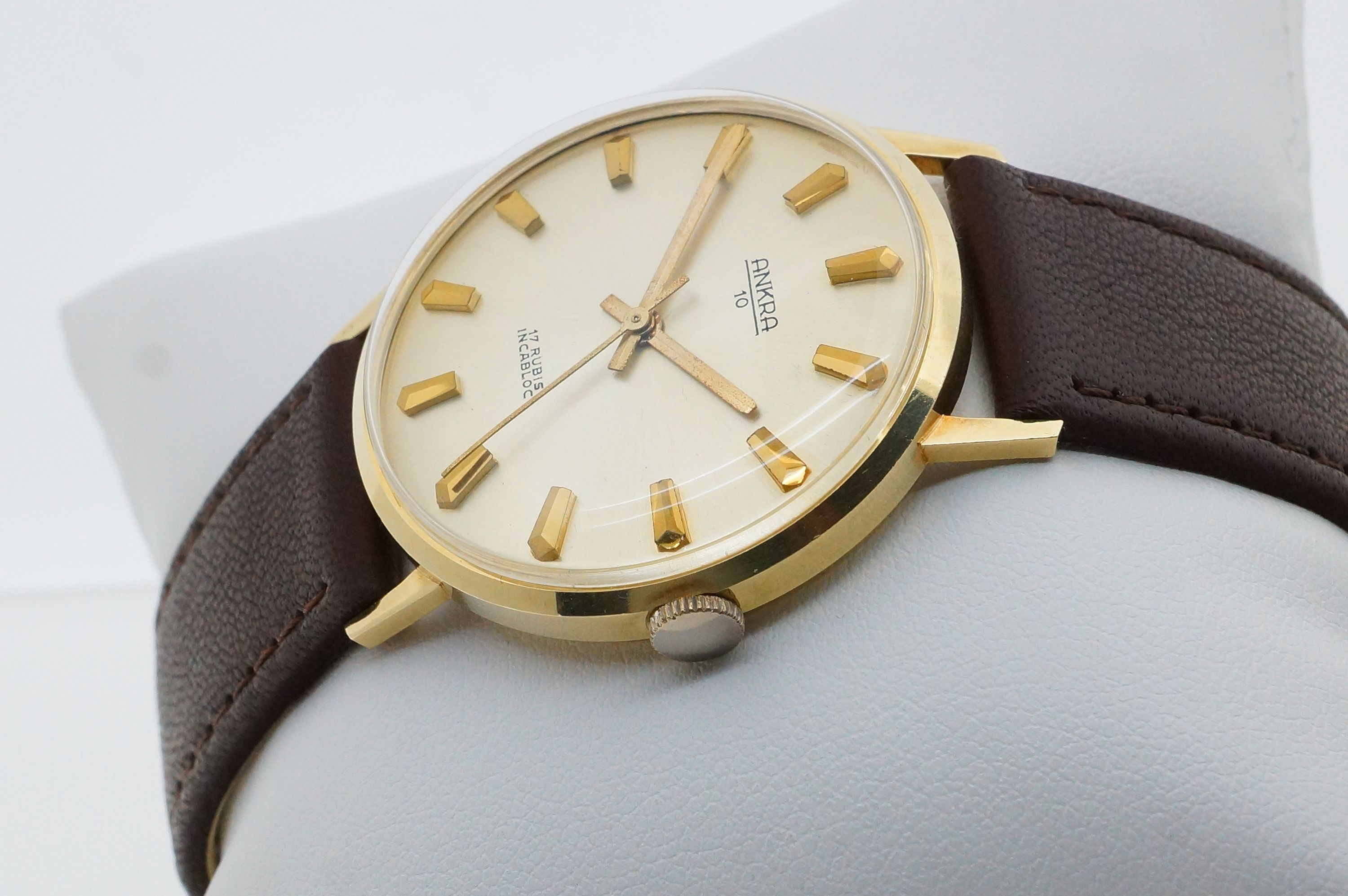 Ankra 10 585 Gold 14K – Bifora 130