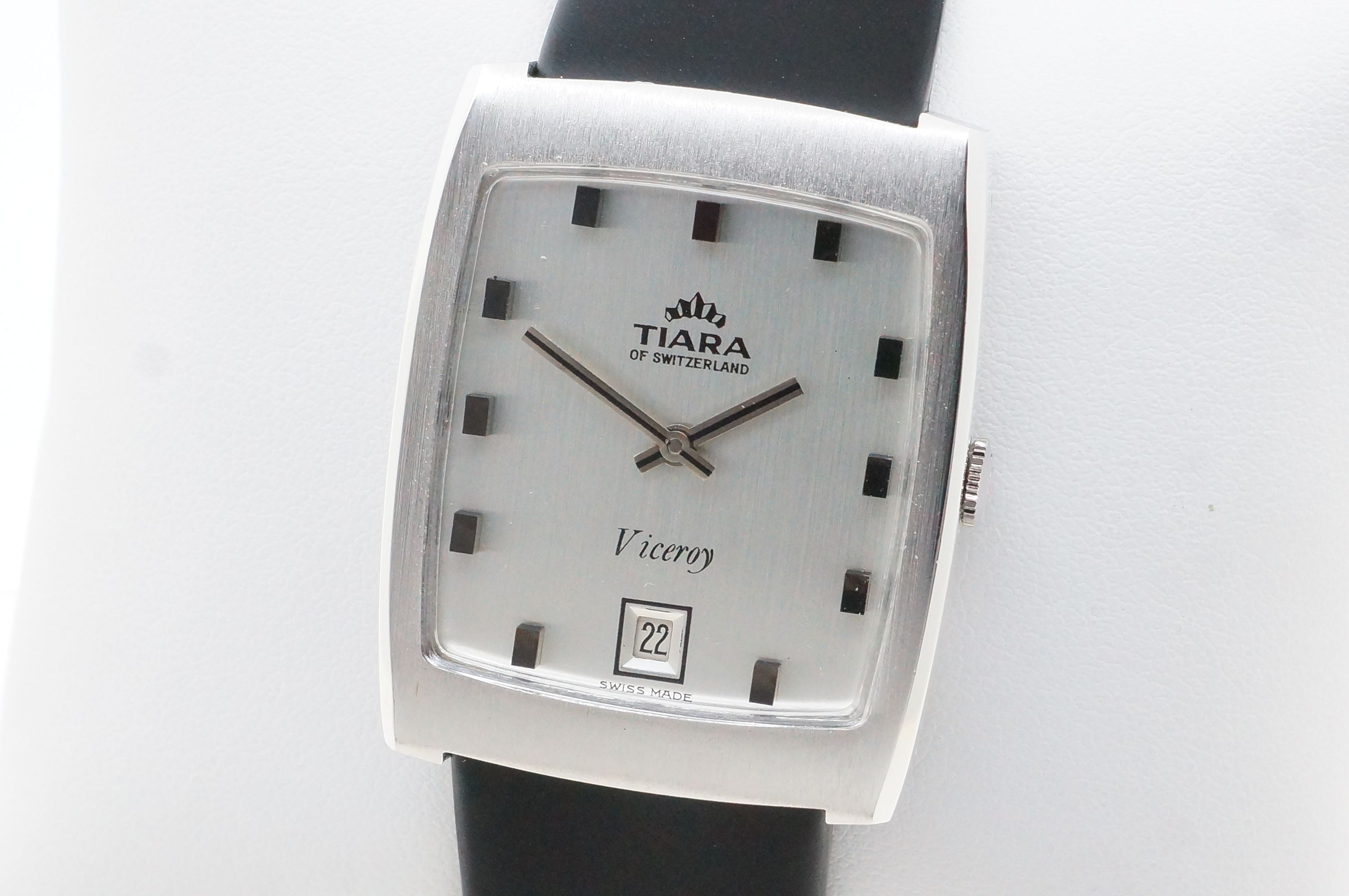 Tiara Viceroy – Peseux 1046 NOS