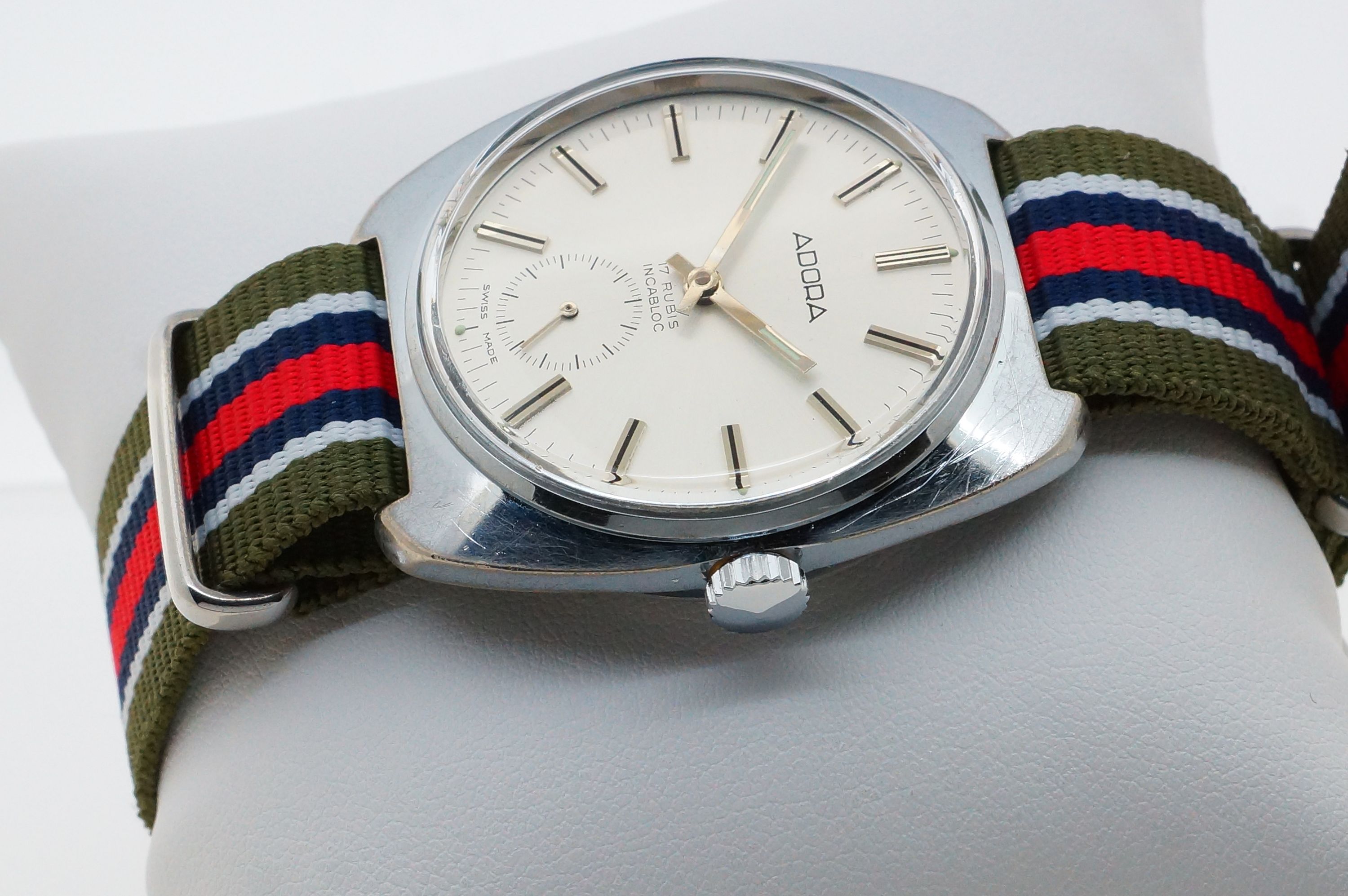 Adora 17 Rubis – Unitas 6376