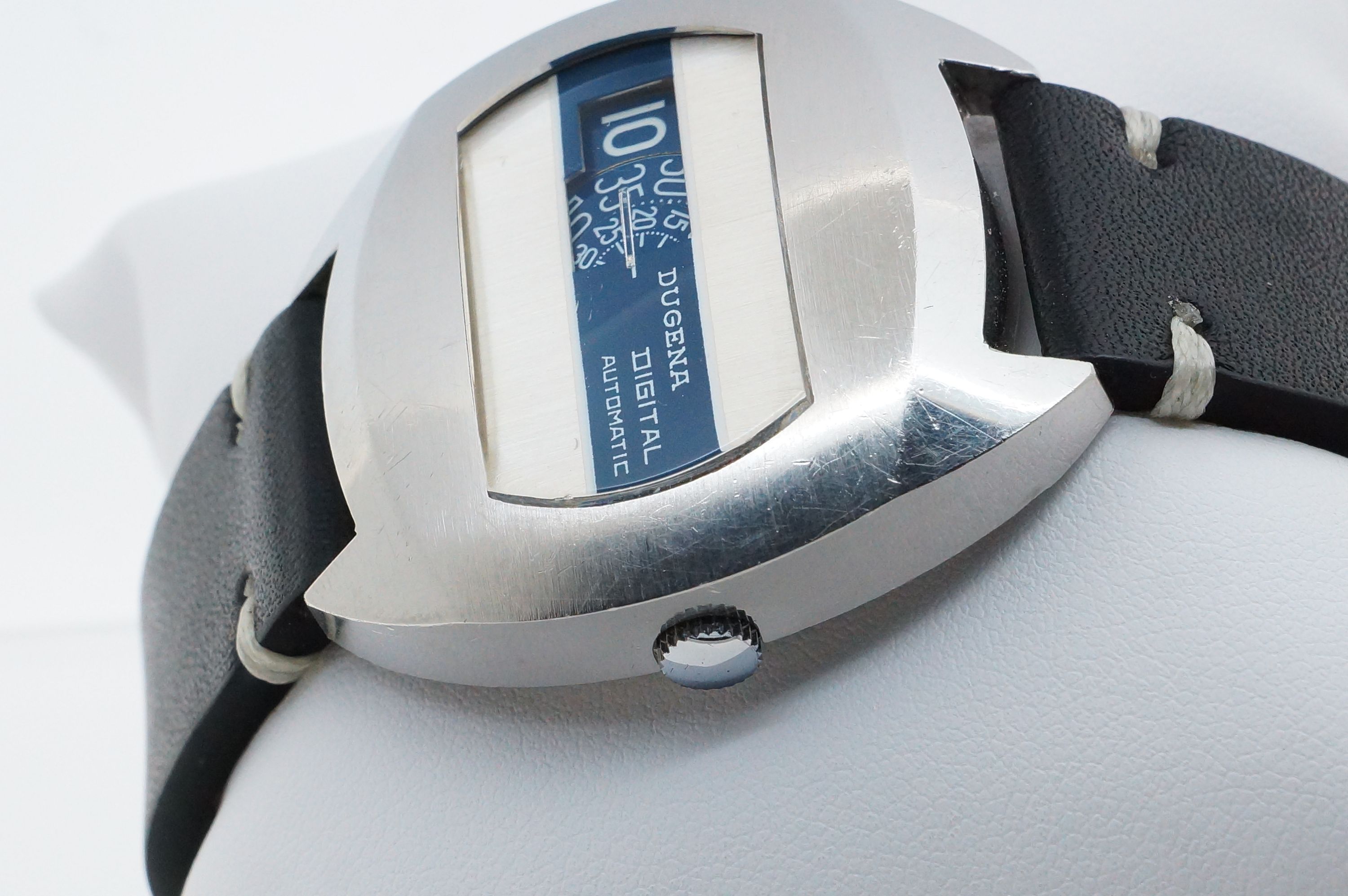 Dugena Digital Automatic Scheibenuhr – Förster 221