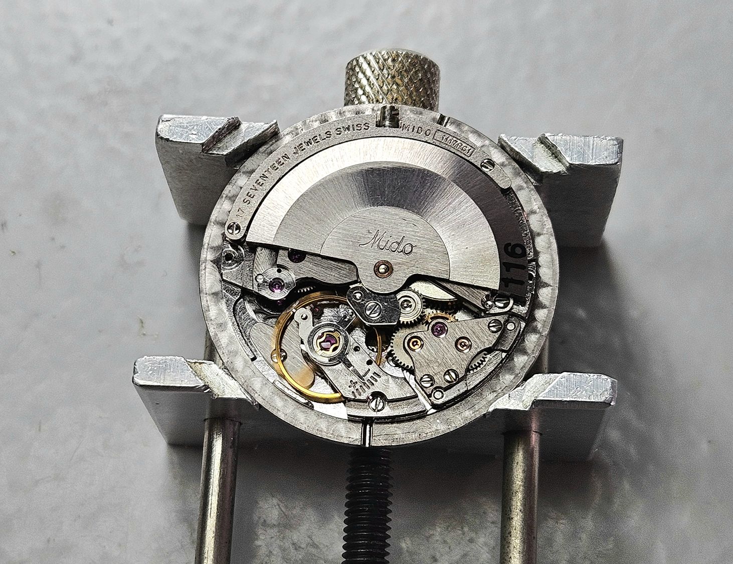 Mido Ocean Star Powerwind Vacuum – Kaliber 1117PC1