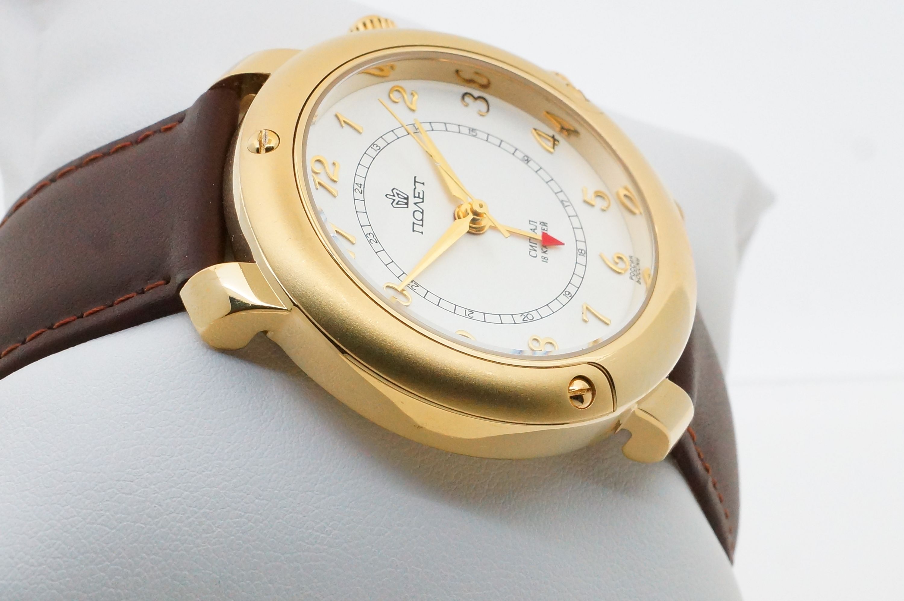 Poljot Alarm Armbandwecker – Kaliber 2612.1