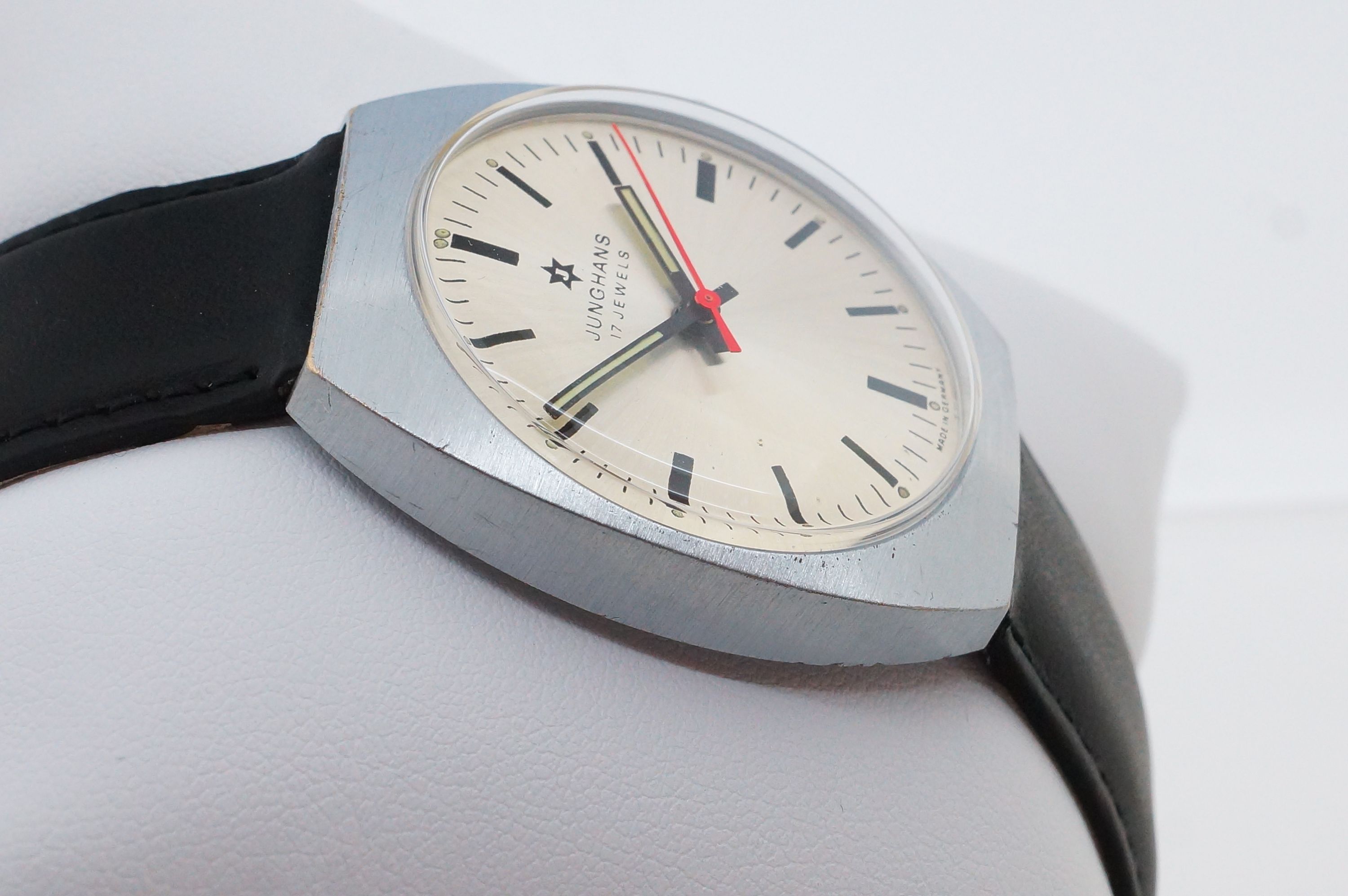 Junghans 17 Jewels „Bahnhof“ – Kaliber J623.20 (1974)